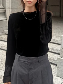 FRIFUL Áo thun nữ mùa thu màu trơn phối lưới nhung tương phản - màu đen - Xem 9