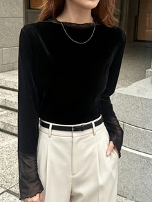 FRIFUL Áo thun nữ mùa thu màu trơn phối lưới nhung tương phản - màu đen - Xem 11