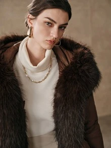 Anewsta Short Thick Hooded Oversized Fur Collar Ribbed Cuff Fuzzy Winter Jacket - Coffee Brown - View 5