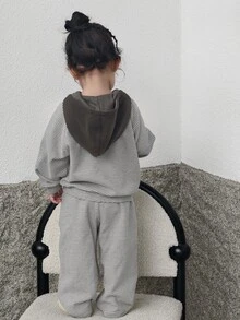 DAZY Infant/Toddler (Girl) Hooded Striped Long Sleeve Autumn/Winter Korean Style 2 Pieces Sweatshirt Set - Light Grey - View 5
