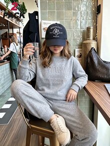 SHEIN Tween Girls 2pcs California Letter Graphic Sweatshirt And Joggers Set Casual Sporty Preppy Loungewear Fall Sweatsuit Outfit - Grey - View 9