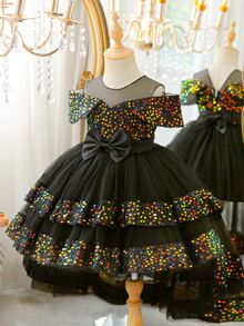 Glamorique Kids 女童黑色亮片露肩多層薄紗泡泡袖禮服裙，優雅生日派對度假晚禮服，附拖尾蝴蝶結花童閃亮公主裙 - 黑色 - 查看 5