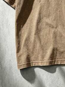 Manfinity EMRG Men's Gothic Letter Street Style Washed Cotton T-Shirt - Brown - View 4