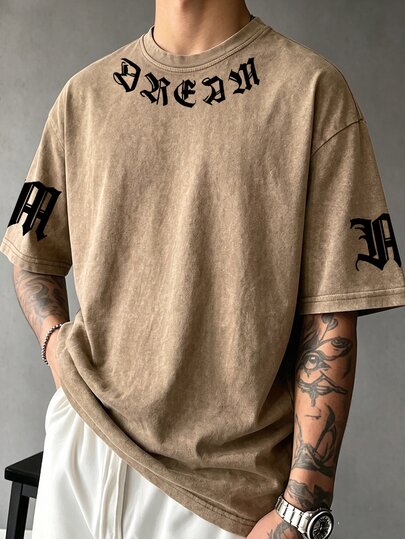 Manfinity EMRG Men's Gothic Letter Street Style Washed Cotton T-Shirt