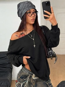 Coolane 女款秋冬街頭風 Y2K 性感時尚復古哥德派對極簡黑色十字繡蕾絲拼接寬鬆露肩衛衣 - 黑色 - 查看 4