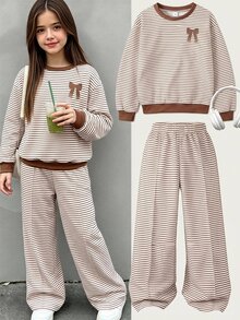 2件組女童白色圓領運動衫與中縫寬腿褲，秋冬蝴蝶印花運動服套裝，可愛學院風校園休閒風 - 彩色 - 查看 1