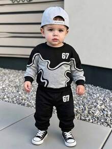 SHEIN 2pcs Baby Boys Casual 67 Number Print Color Block Pattern Crew Neck Fleece Long Sleeve Sweatshirt And Matching Fleece Sweatpants Set, Suitable For Autumn/Winter - Multicolor - View 1