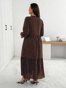 SHEIN Essnce 女款大尺碼棕色波點長袖洋裝，時尚休閒優雅，寬鬆舒適，秋冬穿搭洋裝 - 棕色 - 查看 3