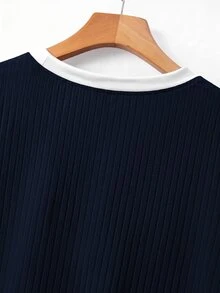 GlowEve CURVE Plus Size Contrast Color V-Neck White Ribbed Knit Short Sleeve Women Summer Fitted Slimming Chic T-Shirt - Navy Blue - View 6
