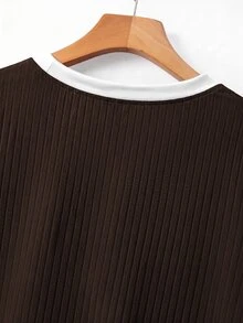 GlowEve CURVE Plus Size Contrast Color V-Neck White Ribbed Knit Short Sleeve Women Summer Fitted Slim Elegant T-Shirt - Brown - View 6