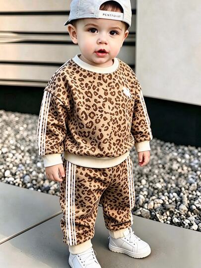 2pcs Baby Boys Leopard Print Pattern Crew Neck Fleece Long Sleeve Sweatshirt And Matching Printed Fleece Sweatpants Set, Suitable For Autumn/Winter