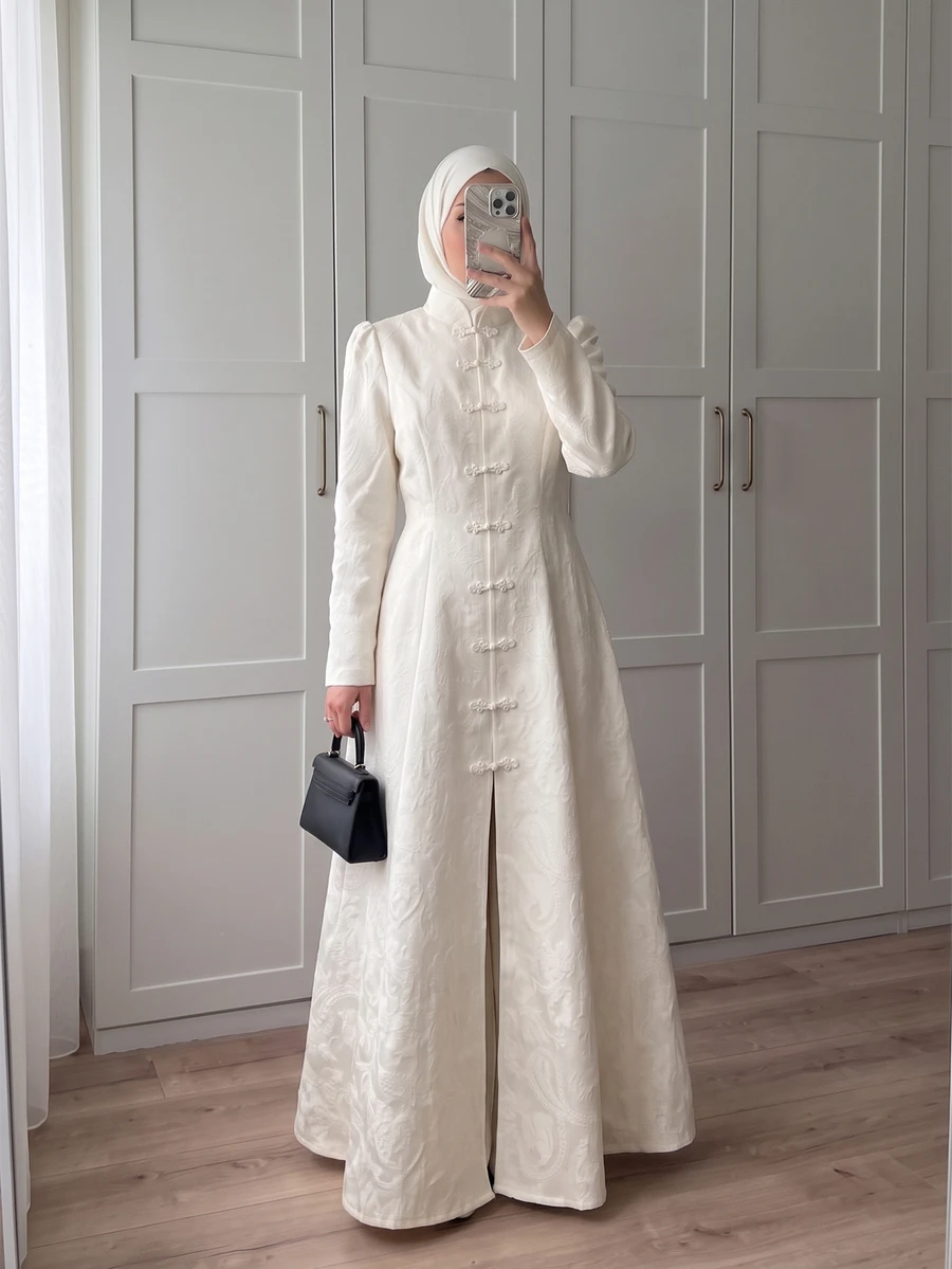 Celisse Women's Jacquard Front-Opening Muslim Long Dress, Elegant Commuter Style For Autumn/Winter - White - View 1