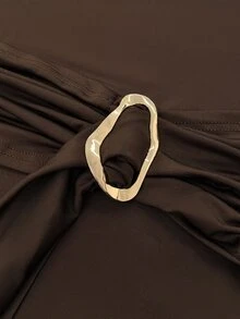 Velvienne Plus Size Women's Versatile Premium Metal Decor T-Shirt, Suitable For Dating, Vacation, Party, Daily Outings, Gatherings, Outdoor Activities Fall - Brown - View 6