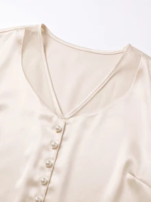 Femmeverse Blouse grande taille pour femme, style élégant de bureau et de navette, printemps/automne, col en V, patchwork en maille avec ornements de boutons en perles, tissu satiné brillant, manches longues - Nude - Voir 8