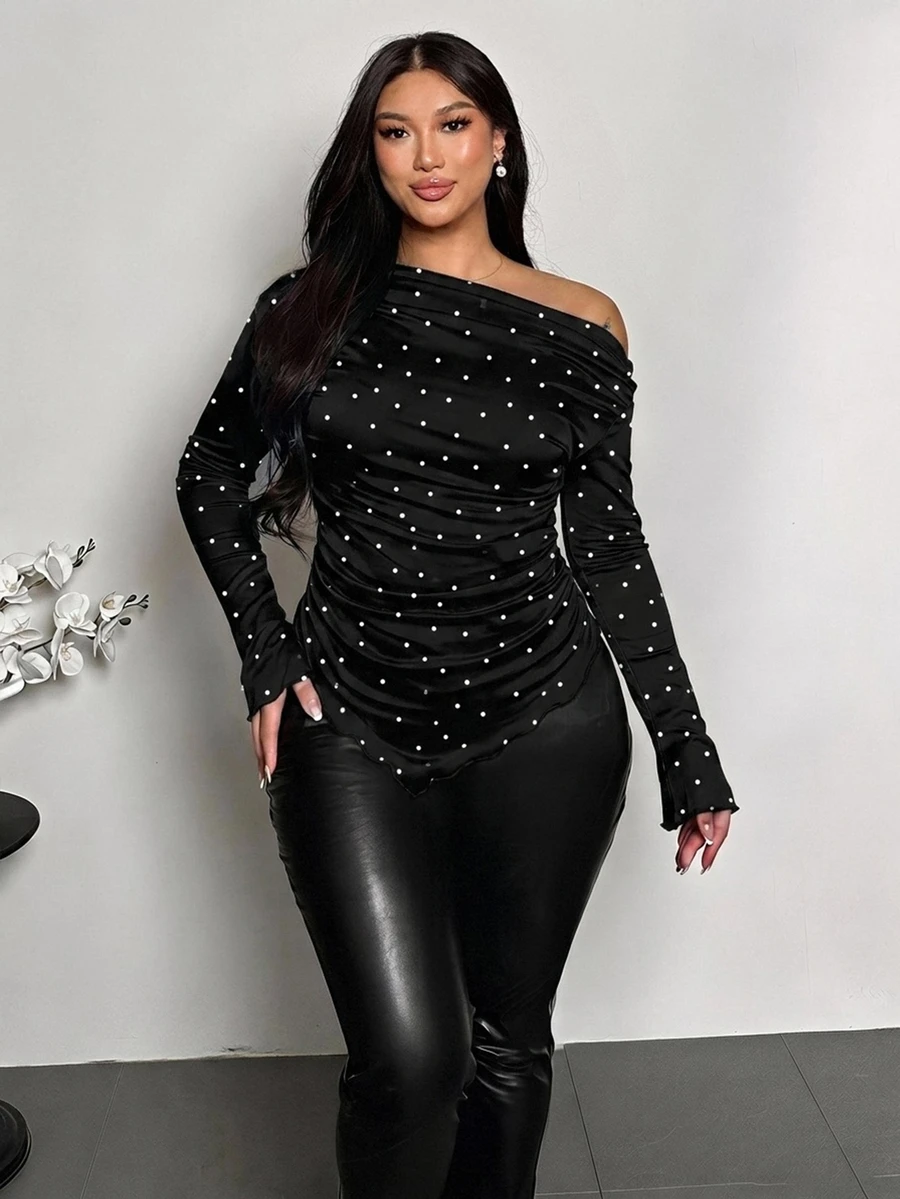 Firerie Casual Retro Polka Dot Print Plus Size Women's Asymmetrical Shoulder Black T-Shirt - Multicolor - View 1