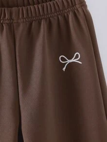 SHEIN 女童溫柔休閒深藍色不對稱肩領蝴蝶結刺繡寬鬆套裝，韓系柔美風格，適合日常穿著、外出、聚會，秋冬款 - 棕色 - 查看 3