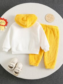 SHEIN Baby Boy Autumn/Winter Thermal Lined Thickened Cute Hooded Sweatshirt Set, Suitable For Outdoor Wear, Christmas/Halloween Gift - Yellow - View 2