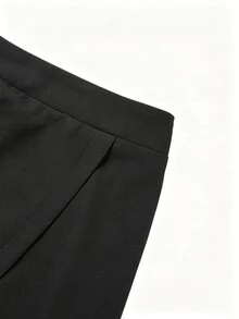 GlowEve CURVE 大尺碼女款網格拼接短袖上衣與裙褲休閒兩件套 - 黑色 - 查看 5