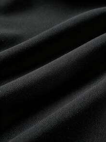 GlowEve CURVE 大尺碼女款網格拼接短袖上衣與裙褲休閒兩件套 - 黑色 - 查看 4