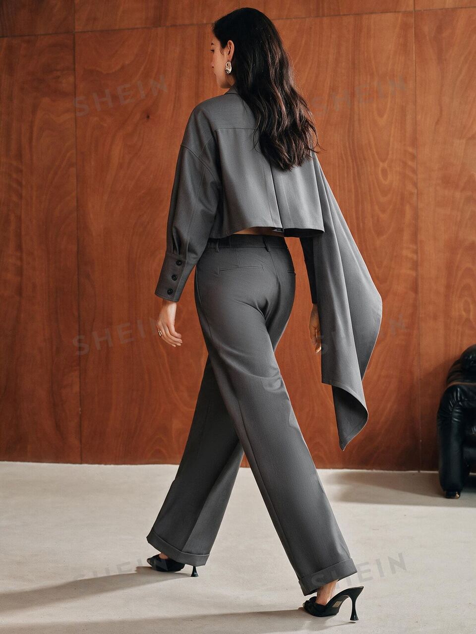 Anewsta Elegant Grey Woven Wool Loose Cape Shawl Design Set For Women, Suitable For Holiday Business Banquets In Autumn/Winter