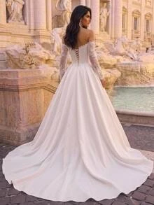 Glamrae Elegant Luxury Embroidered Faux Pearl Decorated Off-Shoulder Dress For Ball, Wedding - White - View 3