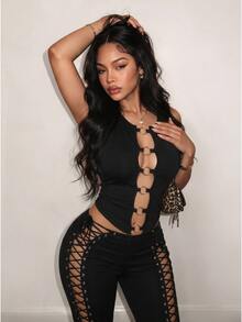 BamGleam This Is The Latest Autumn-Winter Design Of A Black Sleeveless Vest With Hollow Metal Rings. It Features Gothic Punk Rock Style And Short Sleeveless Cu - Black - View 8