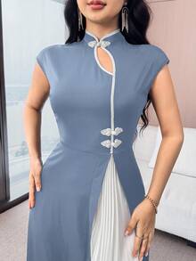 Feyla Women's Elegant Color Block Pleated Dress, Summer Cheongsam Dress - Blue - View 4