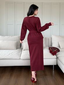 Feyla Women's Vintage Metal Button Long Sleeve Sweater And Long Skirt 2 Pieces Set - Red - View 3