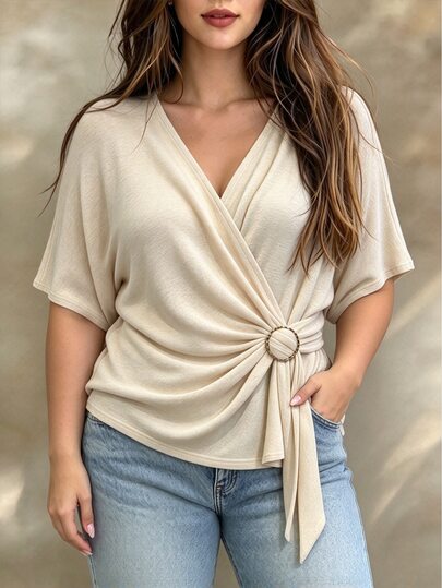 GlowEve CURVE Cross-Wrap Waist, Knitted Double-Layer Overlay V-Neck, Formal Beige, Elegant, Plus Size Playeras De Mujer
