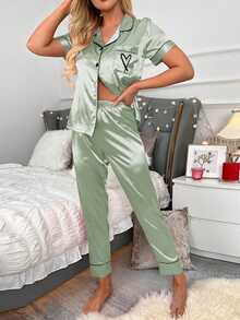 LuxeNights Two-Pieces Set Of Short-Sleeved Top And Long Pants Pajamas With Silk-Like Texture And Embroidered Hearts - Mint Green - View 5