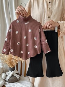 SHEIN Playful Pals 2件組幼女上衣喇叭褲套裝，可愛甜美棕黑花卉印花，荷葉邊長袖小高領，休閒款，適合生日、秋季、假日，舒適羅紋面料 - 棕色 - 查看 3