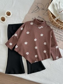 SHEIN Playful Pals 2件組幼女上衣喇叭褲套裝，可愛甜美棕黑花卉印花，荷葉邊長袖小高領，休閒款，適合生日、秋季、假日，舒適羅紋面料 - 棕色 - 查看 4
