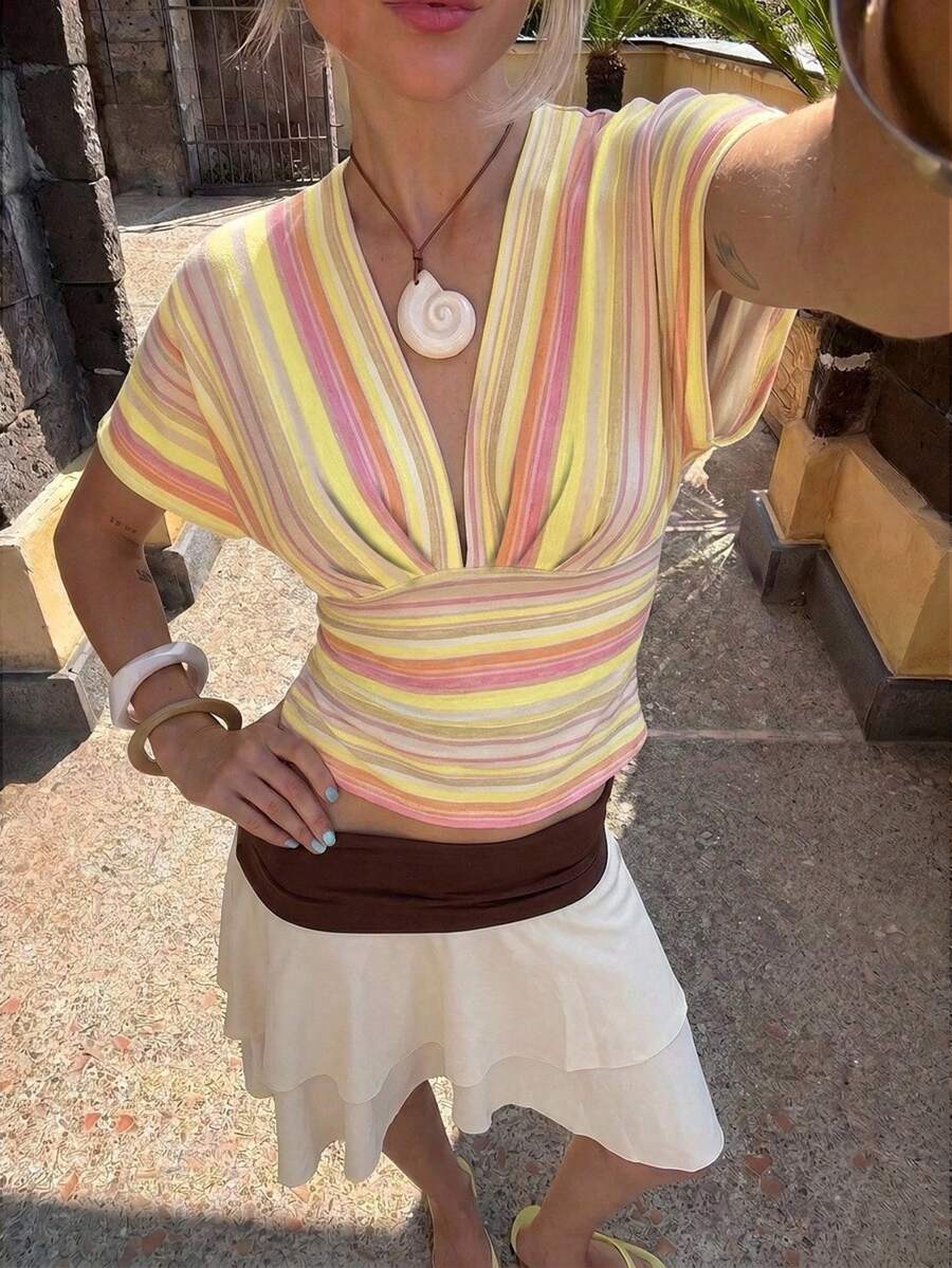 Aloruh Women's Deep V-Neck Striped Colorblock Casual Versatile Daily Wear T-Shirt
