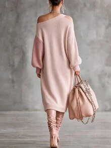 Omancia Gaun Sweater Wanita dengan Desain Lengan Lentera dan Bahu Asimetris yang Elegan - MultiWarna - View 2