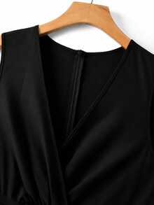 GlowEve CURVE Plus Size Women's Elegant Solid Color V-Neck Sleeveless Gold Decor Waist Buckle Cinched Waist Wide Leg Jumpsuit, Suitable For Spring/Summer Commuting And Daily Wear - Black - View 4