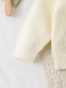 SHEIN Baby Girl Winter Clothing, Vintage Floral Embroidered Knit Sweater, Cute Green Flower Round Neck Pullover, Warm Comfortable Versatile - White - View 6