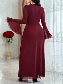 Feyla Women's Elegant Solid Color Rhinestone Decor Round Neck Flare Sleeve Dress - Burgundy - View 2