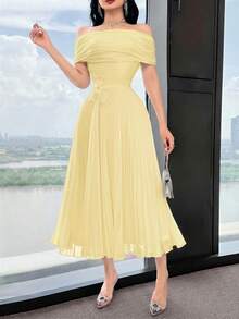 Feyla Women's Elegant Solid Color Off Shoulder Dress With 3D Floral Decor And Pleated Hem, Summer - Pale Yellow - View 3