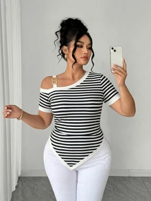 Elenzga Plus Size Elegant Casual Asymmetric Color Block Metal Buckle Cold Shoulder Top - Black and White - View 1