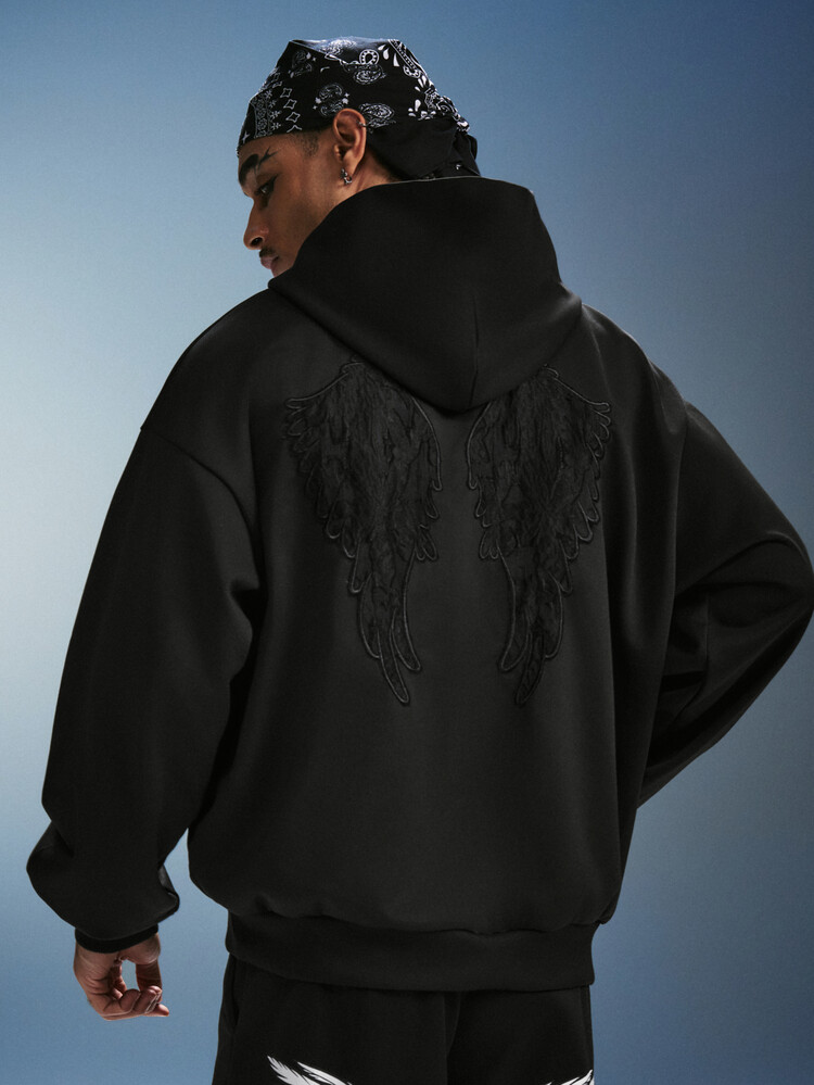PAVTROS Men's Lace Wing Back Hooded Sweatshirt, High Street Niche Design, Wing Embroidery Patchwork Sheer Lace, Suitable For Daily Wear, Layering, Unisex Couple Style, Best Holiday Gift - Black - View 3