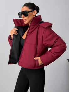 Pariaura Women's Burgundy Cropped Padded Coat With Hood - عنابي اللون - مشاهدة 4