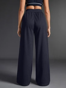 Exploreva Women's Letter Print Denim Pocket Wide Leg Outdoor Long Pants - Navy Blue - View 2