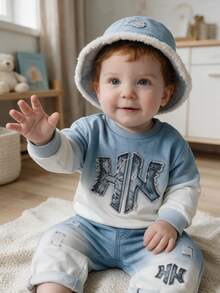 SHEIN 2pcs Toddler Boy Sweatshirt + Pants Cute Blue White Ombre Distressed Applique Long Sleeve Round Neck Regular Outdoor Fall Sweaters Holiday Ribbed Cuff - White - View 4