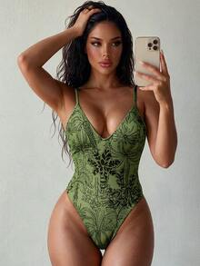 SHEIN Swim 女士时尚性感露背印花连体泳衣，祖母绿植物印花，细肩带，丁字裤比基尼下装，春夏海滩度假连体泳衣，Zestiva泳衣，塑形泳衣，瑜伽连体衣，拉链连体衣，热带印花泳衣，女士连体泳装，女士连体泳衣，女士连体泳衣 - 綠色 - 查看 2