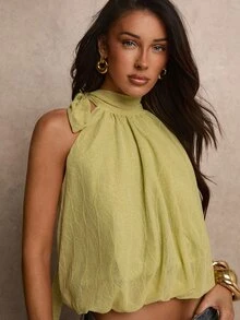 SHEIN Unity Soft Lime Green Textured Fabric Halter Neck Side Tie Knot Sleeveless Gathered Bubble Hem Loose Cropped Cami Top Summer Holiday Outfits - Green - View 4