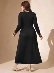 Comfylo Women's Plus Size Elegant Long Dress With Contrast Cuff And Neckline Party Evening Black Autumn - Black - View 9