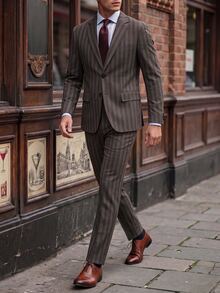 Manfinity Mode Men's Business Casual Striped Blazer And Trousers Suit Set - Coffee Brown - View 3