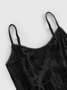 ROMWE Dark Gothic Halloween Party Outfit Cropped Velvet Bell Sleeve Camisole & Spaghetti Strap Dress - Black - View 9
