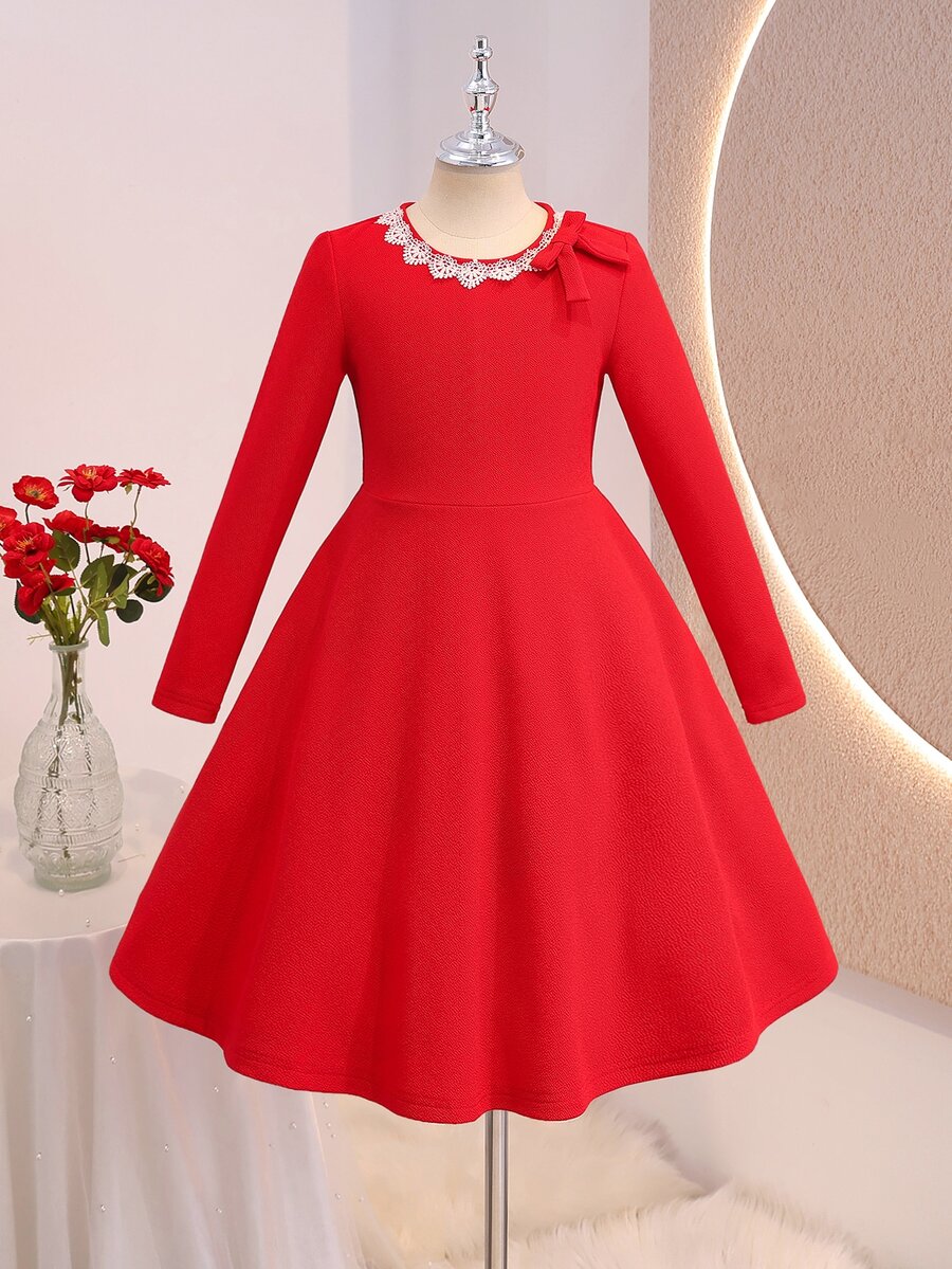 SHEIN 秋冬女童黑白拼色修身連衣裙,附蝴蝶結飾品,優雅風格 - 紅色 - 查看 1