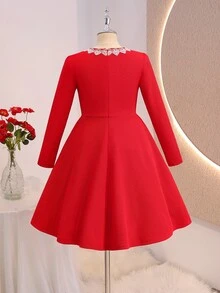 SHEIN Autumn/Winter Girls' Black And White Colorblock Slim Fit Dress With Bow Accessory, Elegant Style - Red - View 3